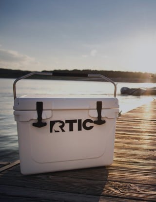145 QT Ultra-Tough Cooler